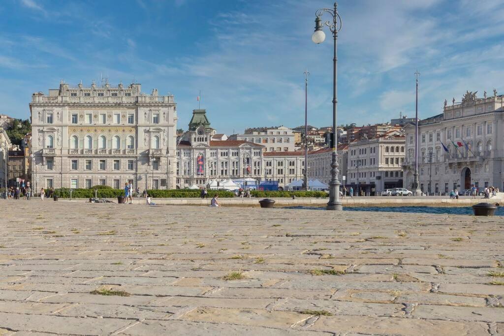 Apartments Trieste Centro I 3 Bagian luar foto